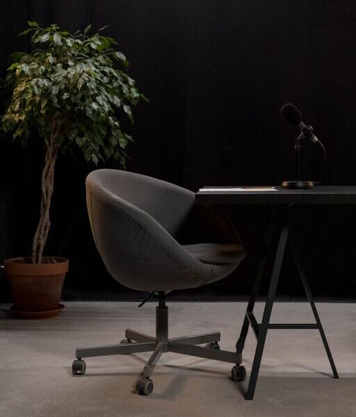 Tips for Creating a Cozy and Functional Home Workspace