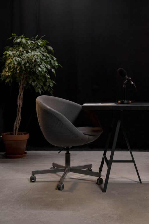 Tips for Creating a Cozy and Functional Home Workspace